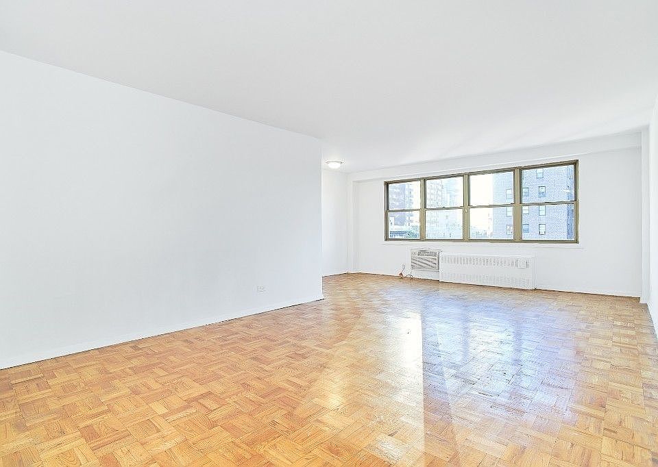 1st image of 350 E 52nd St APT 14j