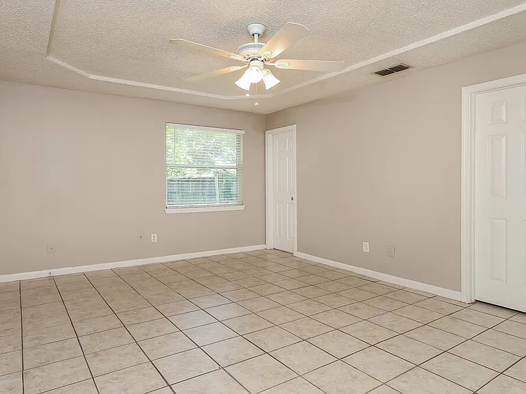 5337 Lacy Jane Way — Photo 8