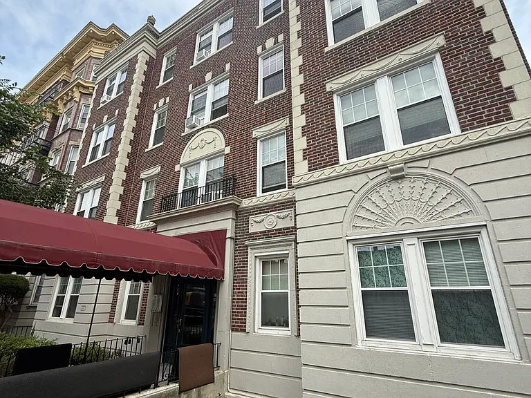 125 Peterborough St #34 — Photo 16