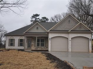 4440 Rock Hill Rd, Pfafftown, NC 27040