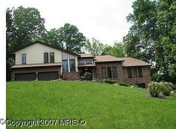 2nd image of 401 Oklahoma Ave