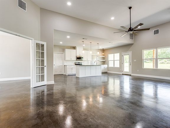 2nd image of 2909 Blue Heron Cir