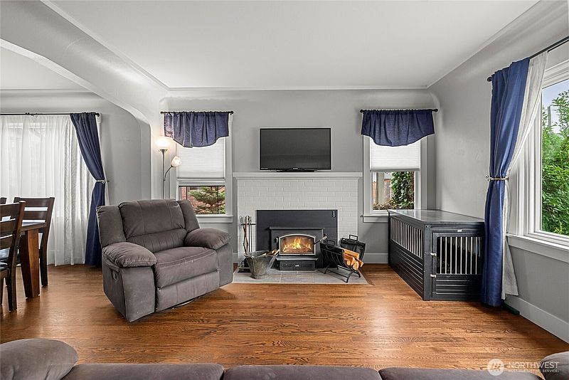 4th image of 3735 N 29th Street
