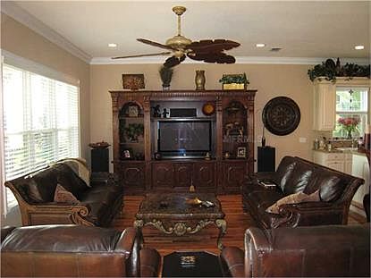 5th image of 14342 Wadsworth Dr