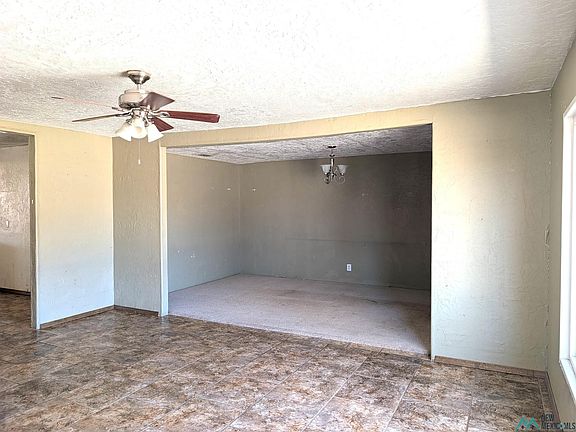 3rd image of 112 E 17th St