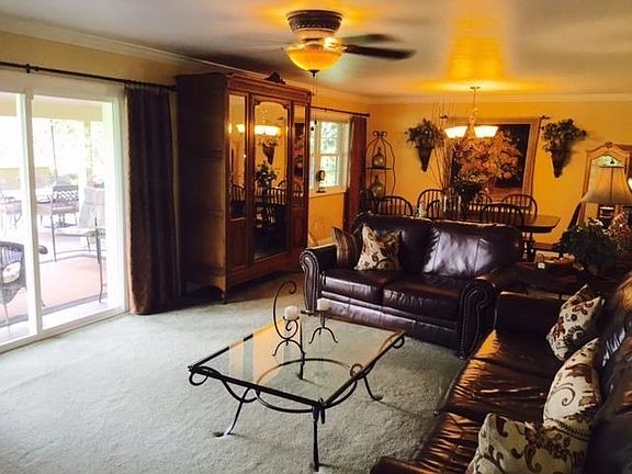 5th image of 859 Briddlewood St