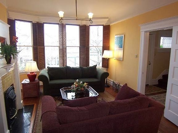 2nd image of 272 Eureka St