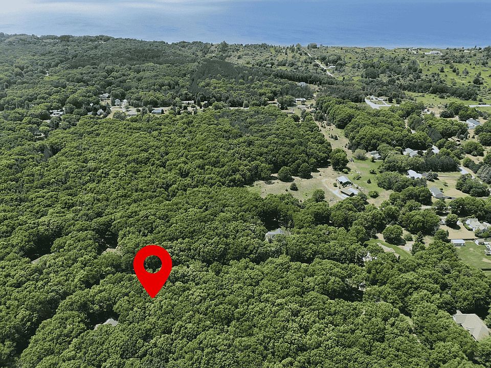 1st image of Meadow Wood Dr #40