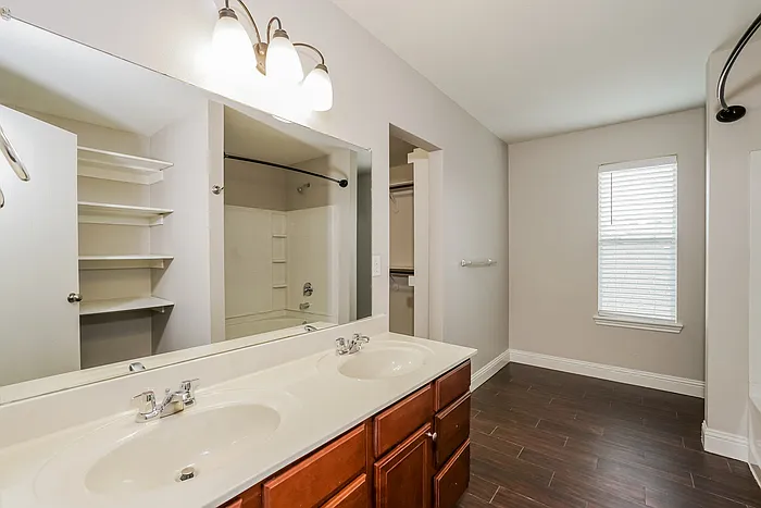 1848 Village Park Trl — Photo 10