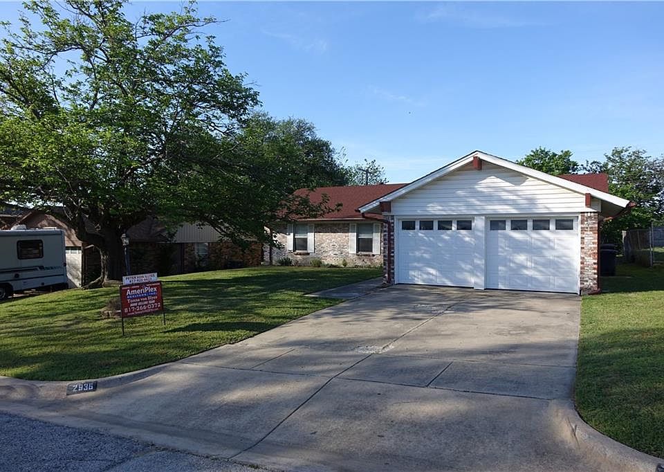 1st image of 2936 Portales Dr