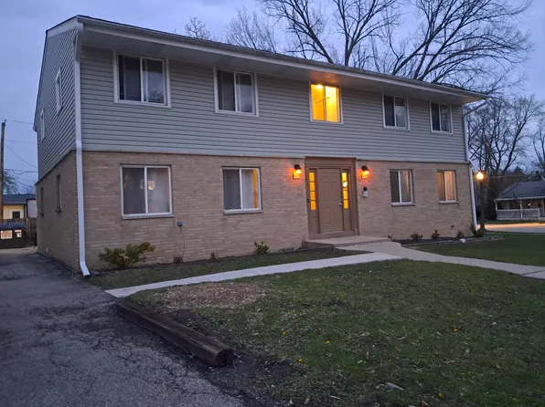 610 Westmoreland Dr APT B, Vernon Hills, IL 60061