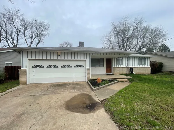 410 W Pittsburg Pl, Broken Arrow, OK 74012