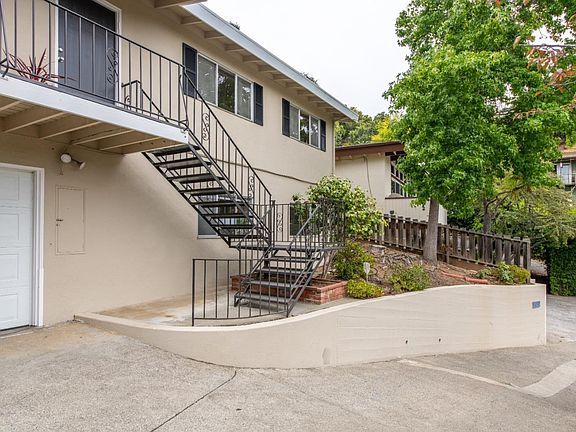 2nd image of 2412 Coronet Blvd