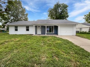 1107 Ridgewood Dr, Plainfield, IN 46168