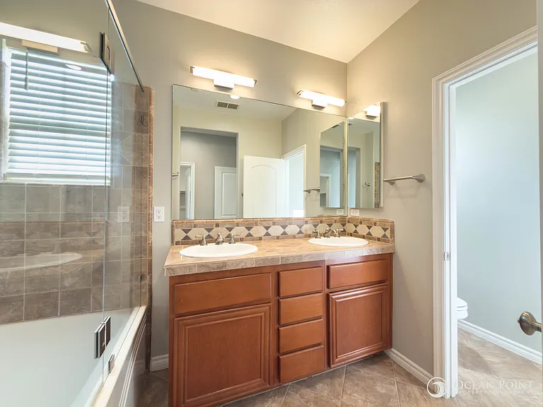 8174 Quartz St — Photo 20