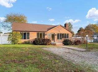 30 Easy St, Dennis Port, MA 02639