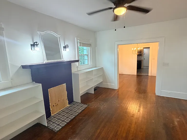 1003 Lexington Ave — Photo 16