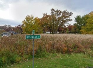34983 N Rosewood Ave, Ingleside, IL 60041