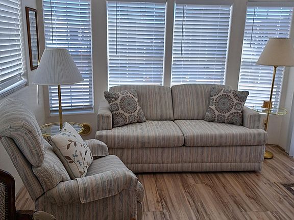 4th image of 111 S GREENFIELD Road #2