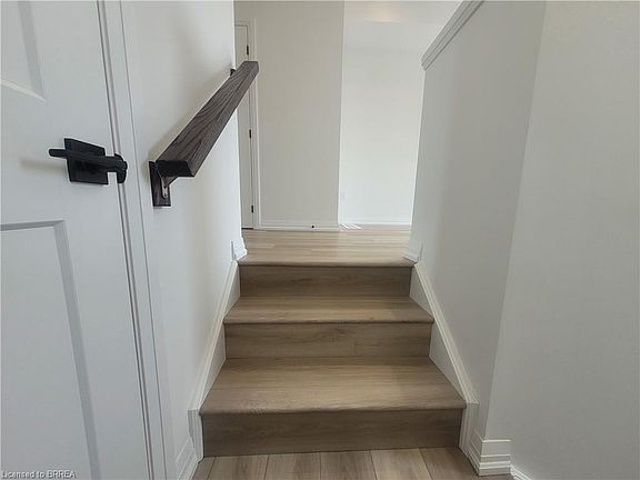 4th image of 55 Tom Brown Dr #14