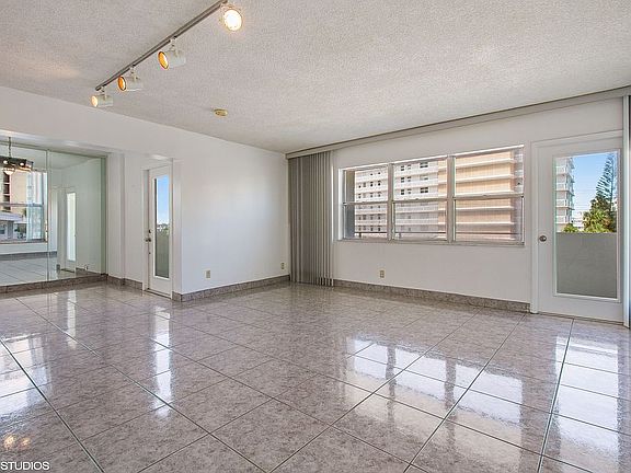 Living and Dining Room 