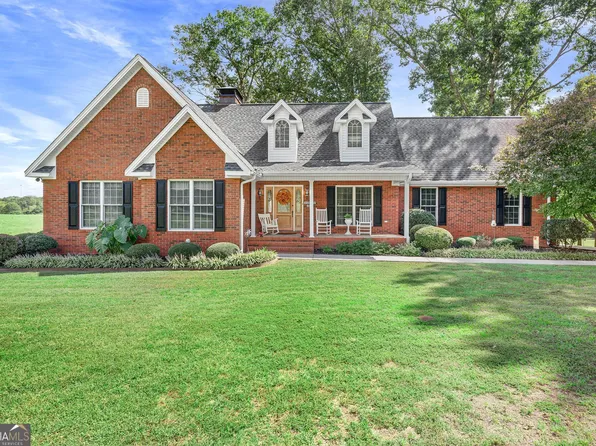 1866 Hewell Rd NW, Dewy Rose, GA 30634