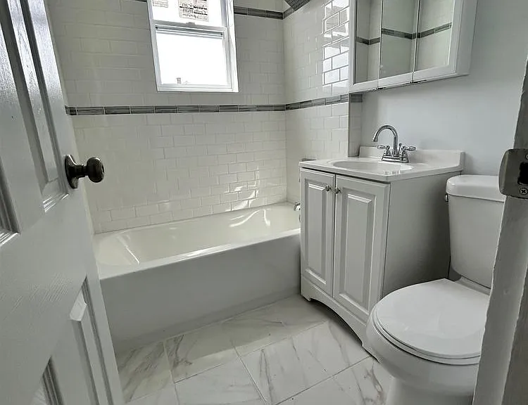 222 Inslee Pl #2 — Photo 6
