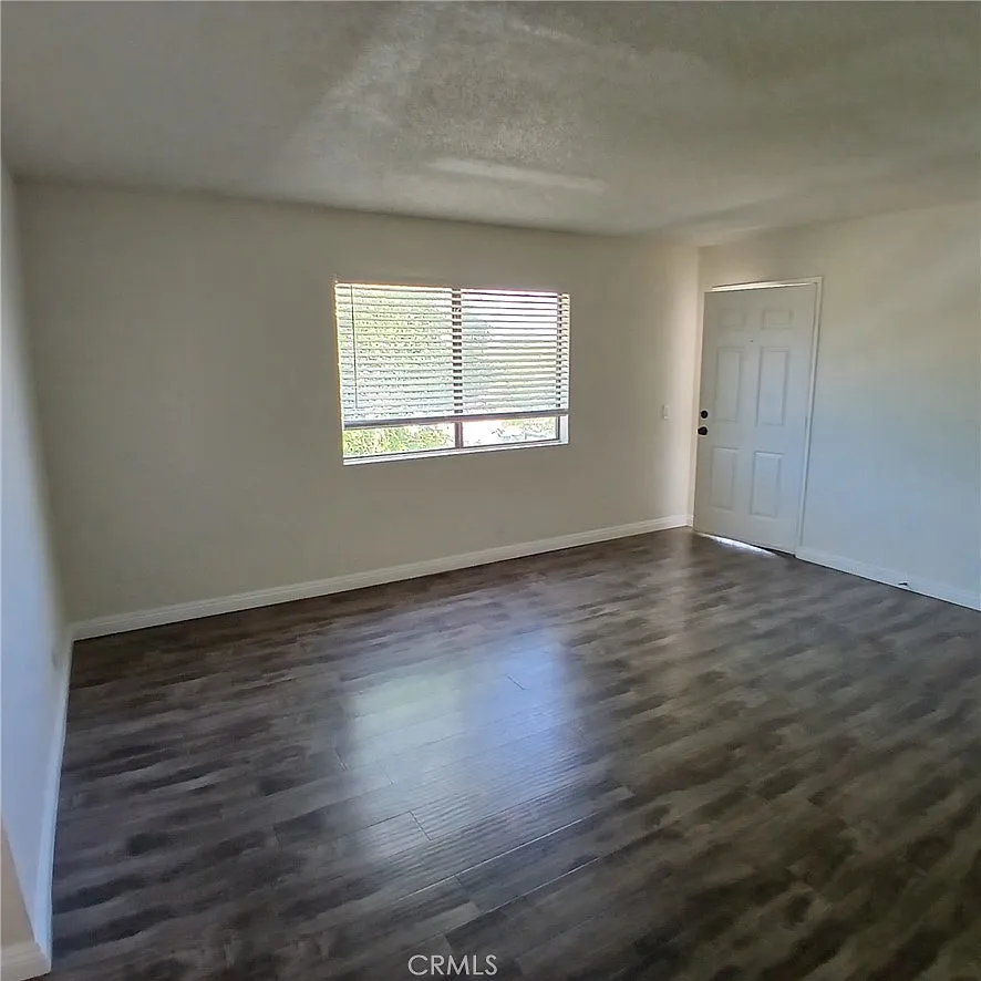 2 bed, 965 sqft, $1,800 — Photo 4