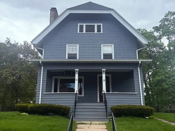 61 Cleveland St, Holyoke, MA 01040