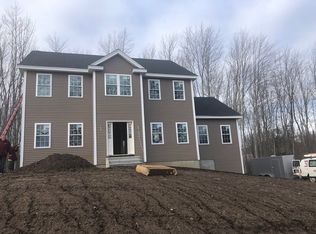 19 Forest Rd, Salisbury, MA 01952