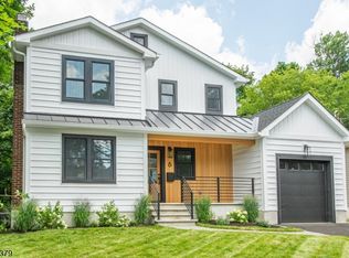 6 Wootton Rd, Essex Fells, NJ 07021