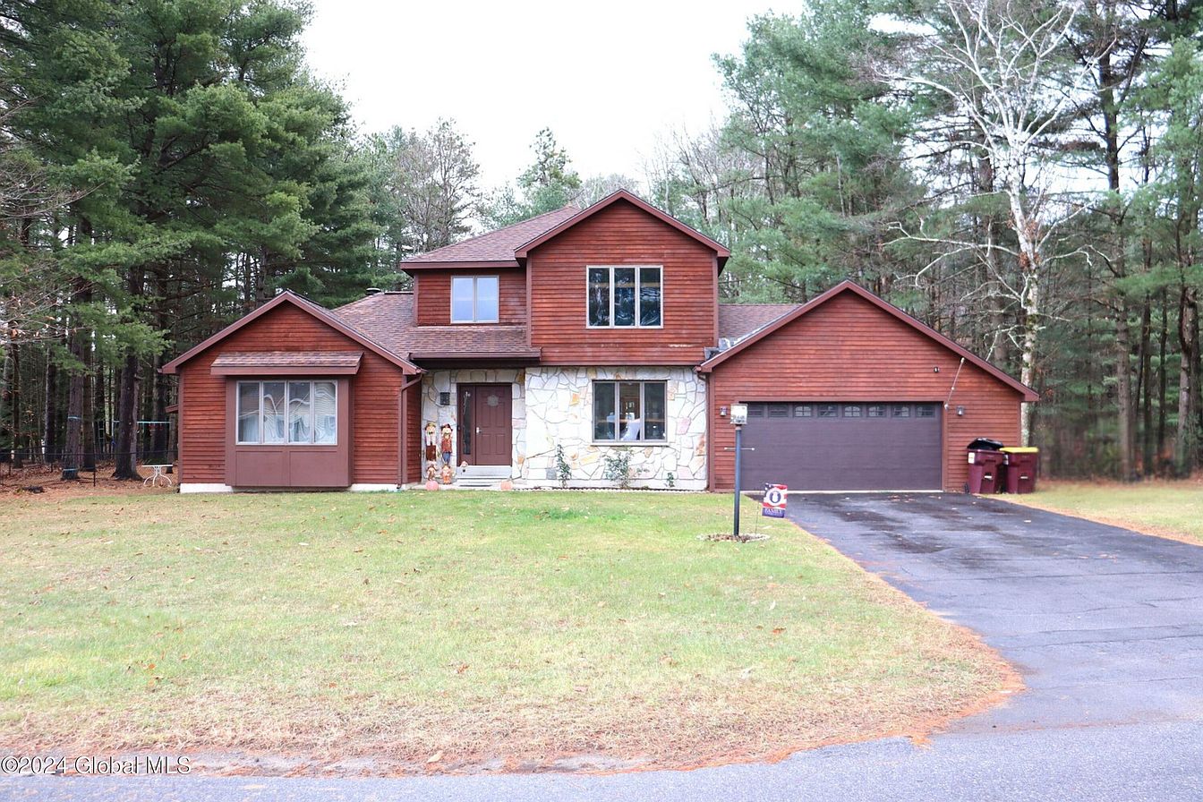 1st image of 76 Lambert Drive