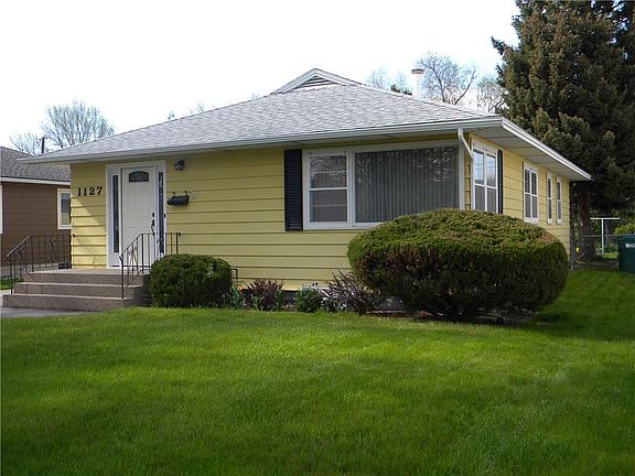 2nd image of 1127 Avenue D