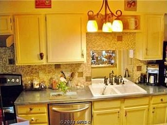 Kitchen w/ Zinc Counter 