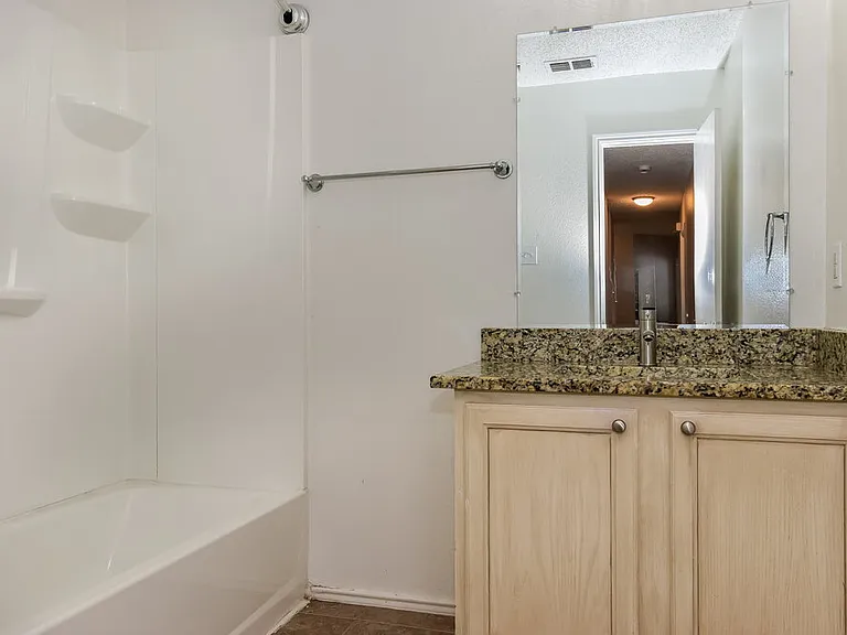 1476 Hickory Creek Ln — Photo 15