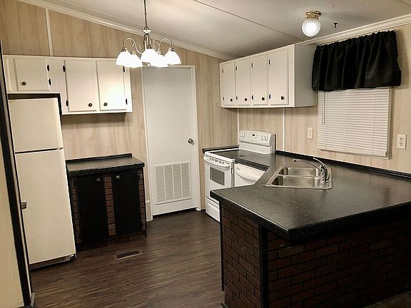 2nd image of 76 American Blvd