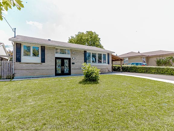 3rd image of 215 Jeffcoat Dr