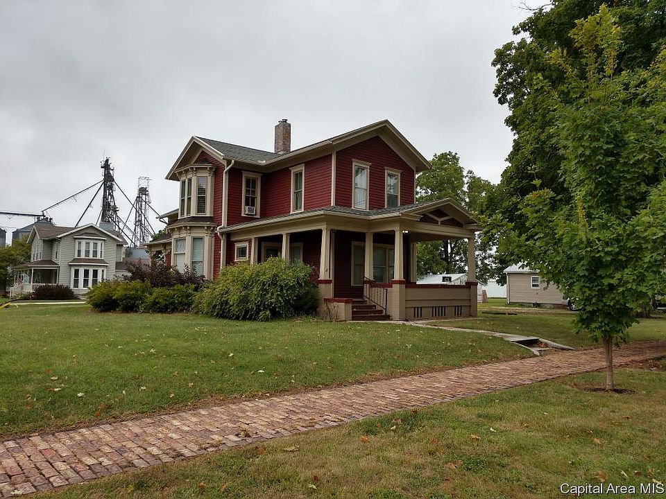 1st image of 301 E North St