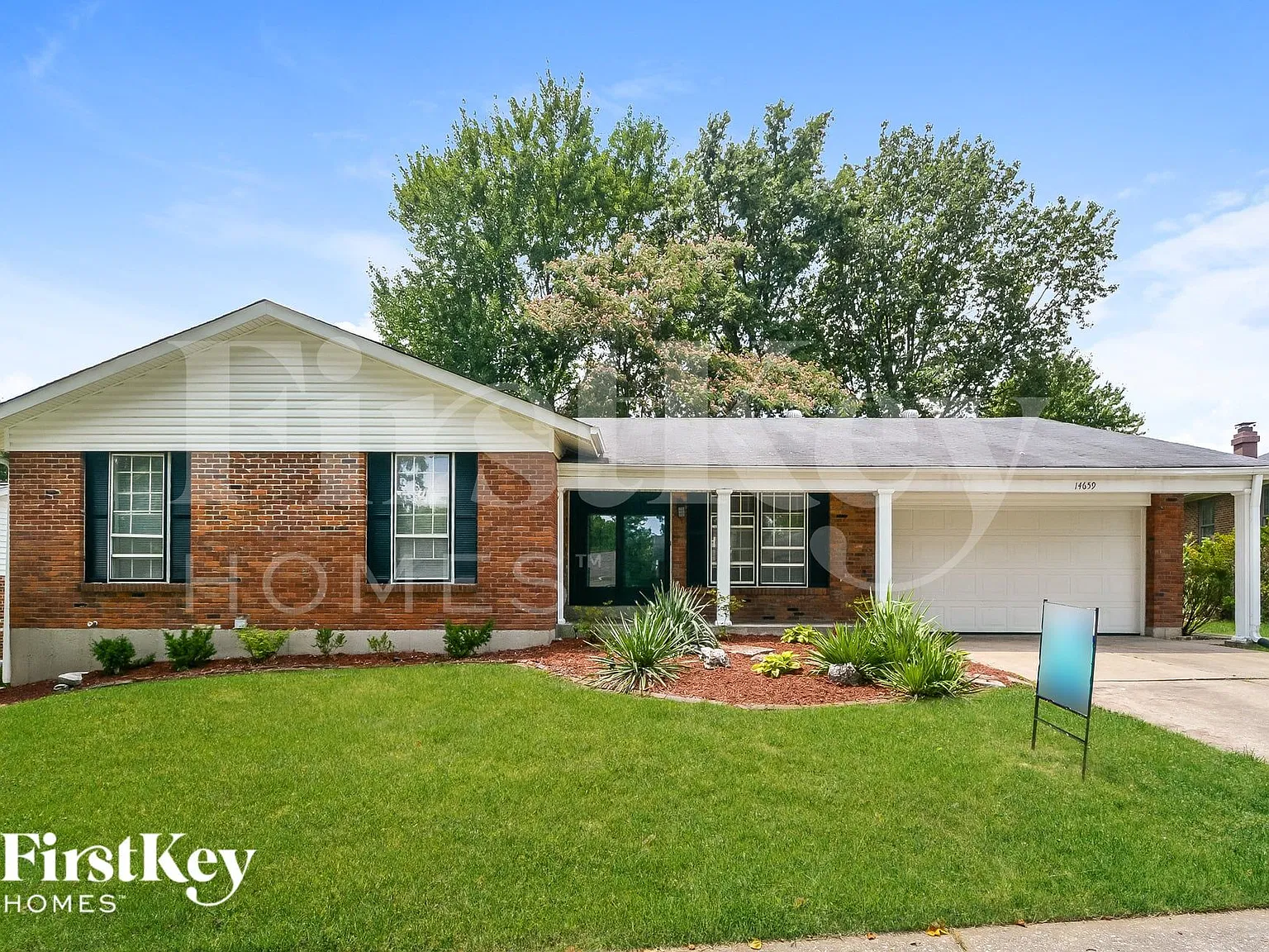 4 bed, 3.0 bath, 1614 sqft, $2,275 — Photo 1