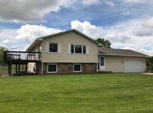 3756 221st Ave NE, East Bethel, MN 55011
