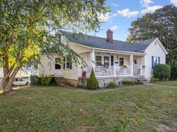 800 Catherine St, Ripley, OH 45167