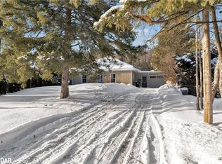 330 Shanty Bay Rd, Oro Medonte, ON L4M1E7