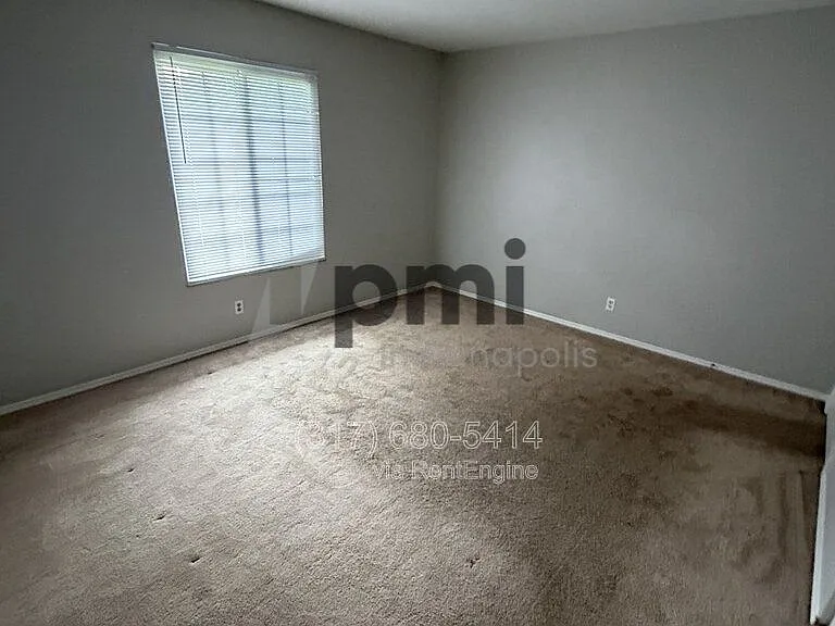 6460 Park Central Way — Photo 41