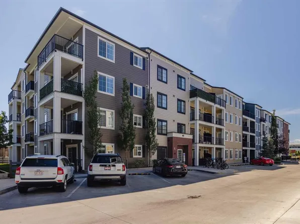 151 N Legacy Main St SE #6409, Calgary, AB T2X 4A4
