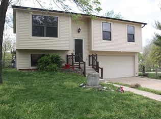 3901 Walnut Ridge Ct, Imperial, MO 63052