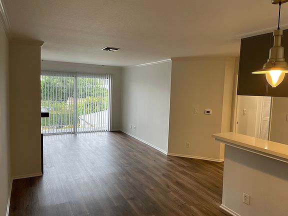 2nd image of 311 E Cedar Ave #104
