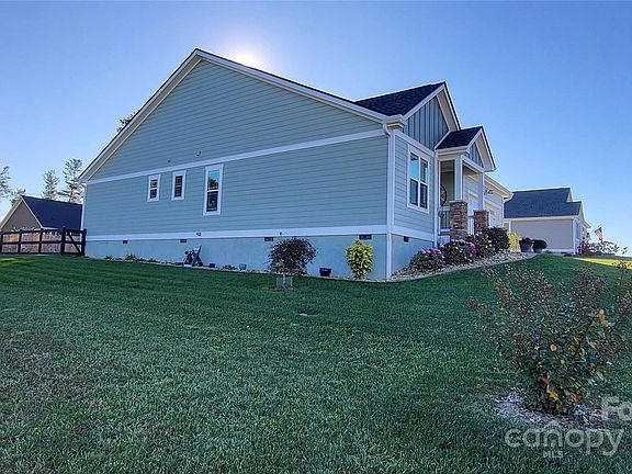 5th image of 456 Windy Acres Knoll Dr #22