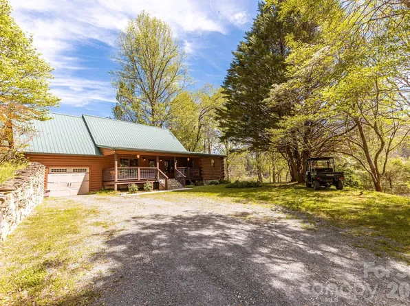 440 Husky Rd, Bryson City, NC 28713