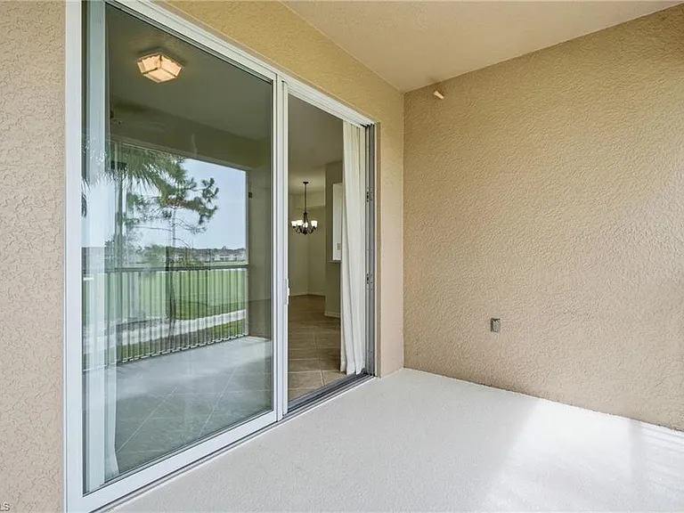 2710 Cypress Trace Cir #3021 — Photo 31