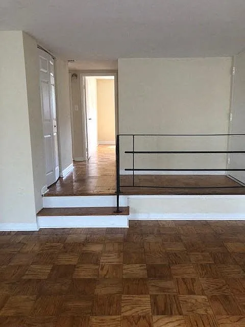 Carlyn Hill Apartments — Photo 3